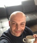 Francisco 53 лет Jalhay Бельгия