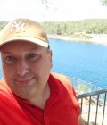 Julien 44 лет Esperance Австралия