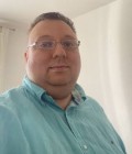 Jaroslaw 42 лет Flensburg Германия