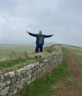 Wayne 63 лет Liversedge Великобритания