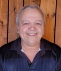 Bruce 55 ans Ville De Quebec Canada