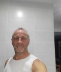 Gérard 64 ans Grenoble France