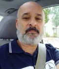 Philippe 58 лет Narbonne  Франция