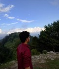 Ayan 18 лет Karachi Pakistan