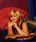 Elena 62 ans Saint Petersburg Russie