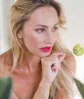 Elena 47 ans Cherkasy Ukraine