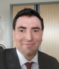 Johnny 44 лет Clermont-ferrand Франция