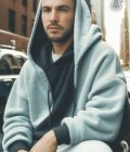 Tony 34 лет Nice Франция