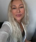 Olga 56 ans Kharkiv Ukraine