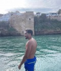 Mehdi 27 ans  Maroc