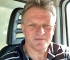 Benoit 61 ans Igny France