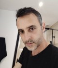 Thierry 47 лет Rennes Франция