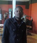 Elie 46 ans Haiti  Canada