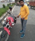 Zakir 26 лет Uttar Pradesh  Индия