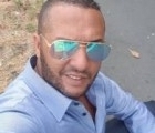 Aissam 48 ans Paris France