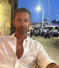 Max 41 лет Rouen Франция