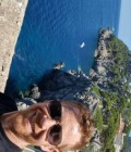 Jean-Baptiste 46 лет Cahors Франция