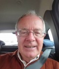 Didier 79 ans Nantes France