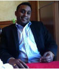 Larry 44 ans Manama Bahreïn