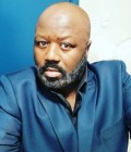 Abdul 54 лет Manchester Великобритания