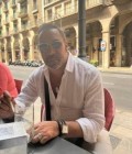 Farid 57 лет Montfermeil Франция