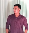 Vipin 19 лет Ahmedabad  Индия