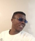 Mike 25 лет Québec City  Канада