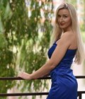 Anna 39 ans Rivne Ukraine
