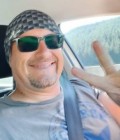 Olivier 51 лет Trooz Бельгия