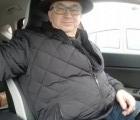 Antoine 71 лет Vitry-le-françois Франция