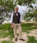 Bernard 57 ans Noumea Nouvelle-Calédonie