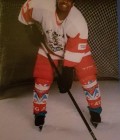 Mike 41 ans Lachen Suisse