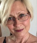 Larissa 60 ans Sanktpeterburg Russie