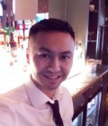 Daniel 33 лет Liverpool Великобритания