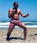 Mickael 29 лет Couillet  Бельгия