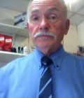 Paul 79 ans Toulon France