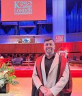 Jonah 43 лет London  Великобритания