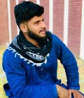 Khizi 23 лет Karachi Pakistan