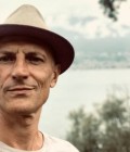 David 52 лет Zürich Швейцария