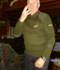 Bernard 64 лет Caudry Франция