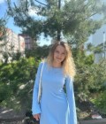 Elena 39 ans Poltava Ukraine