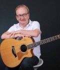Eric 61 ans Oyonnax France