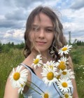 Elena 39 ans Poltava Ukraine