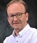 Eric 61 ans Oyonnax France