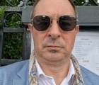 Arnaud 51 лет Toulouse Франция