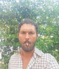 Michele 36 ans Todi  Italie