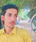 Ali 18 лет Quetta  Pakistan