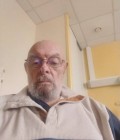 Yves 77 ans Moncoutant  France