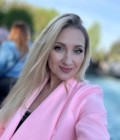 Anna 45 ans Sumy Ukraine