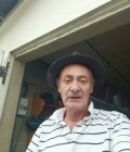 Mario 67 ans Beauvais France